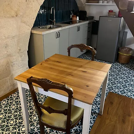 Dimora Noblac Aparthotel